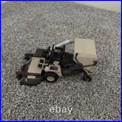 1/16 SpecCast Limited Edition Toy Grasshopper 725 Lawn Mower Zero Turn 2003 RARE
