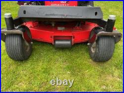 2005 Gravely 52 zero turn mower with 600 hours