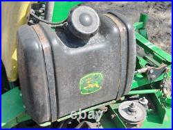 2015 John Deere Stand on Zero Turn Law Mower 652R MOD QT -Good Deck -For Parts 2015 John Deere Stand on Zero Turn Law Mower 652R MOD QT -Good Deck -For Parts