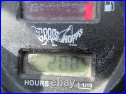 2023 Grasshopper 337G5 61 Mid-Mount Zero Turn Lawn Mower with 208 Hours