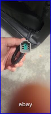 Forklift/Tractor Suspension Replacement Seat withAdjustable Armrest. Black. TSKL10