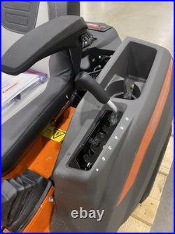 Husqvarna Z242F 18HP Kawasaki Zero Turn Lawn Mower Husqvarna Z242F 18HP Kawasaki Zero Turn Lawn Mower