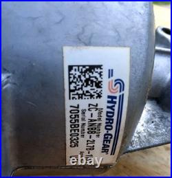 Hydro Gear ZC-ANBB-2L7B-1WPX RIGHT HAND Hydrostatic Axle 04382400