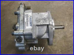 John Deere M665 60 Inch Zero Turn Mower Hydraulic Pump Transmission TCA10020