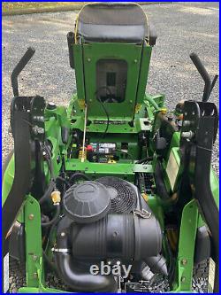 John Deere Z920A 60in Cut Zero Turn Mower