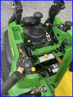 John Deere Z920A 60in Cut Zero Turn Mower