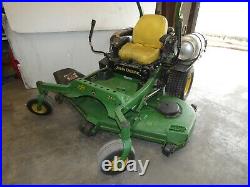 John Deere ZTRAK Zero Turn Riding Lawn Mower 72-in Deck Propane